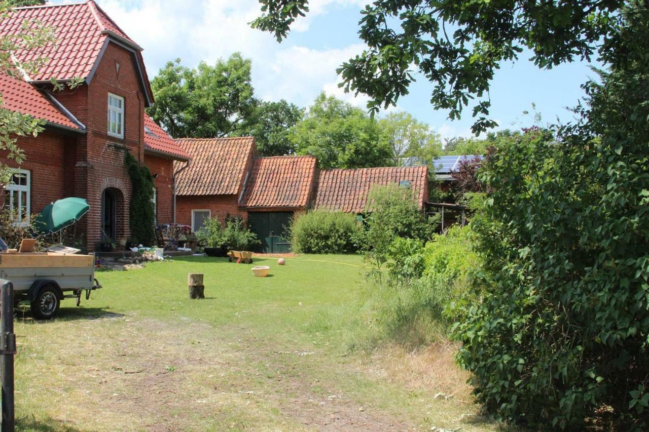 Apartment Hof Schwalbennest Amt Neuhaus Exterior photo